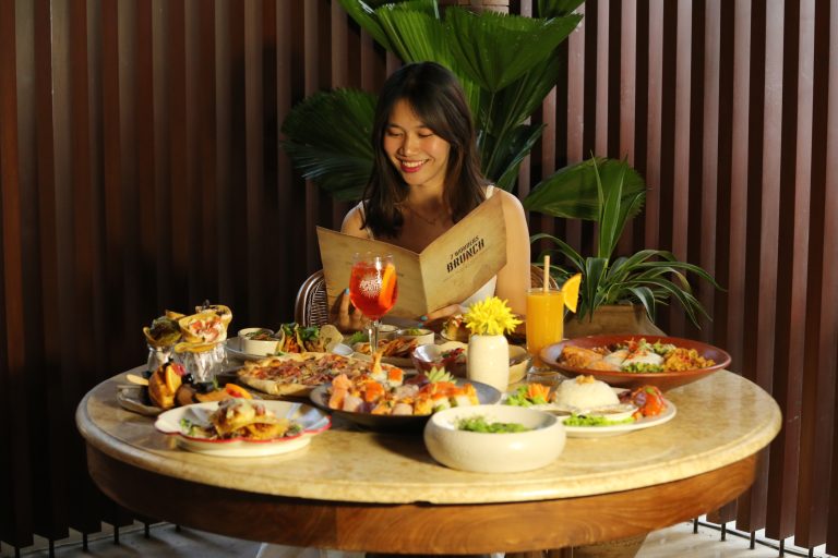 Sunday Brunch at Kuta Beach