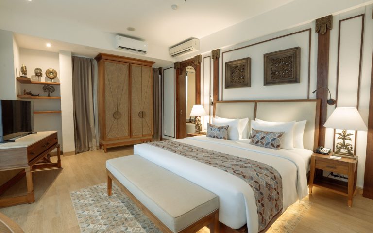 Bedroom Premier Suite