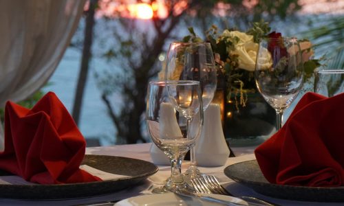 Romantic Dinnet at Kuta Beach