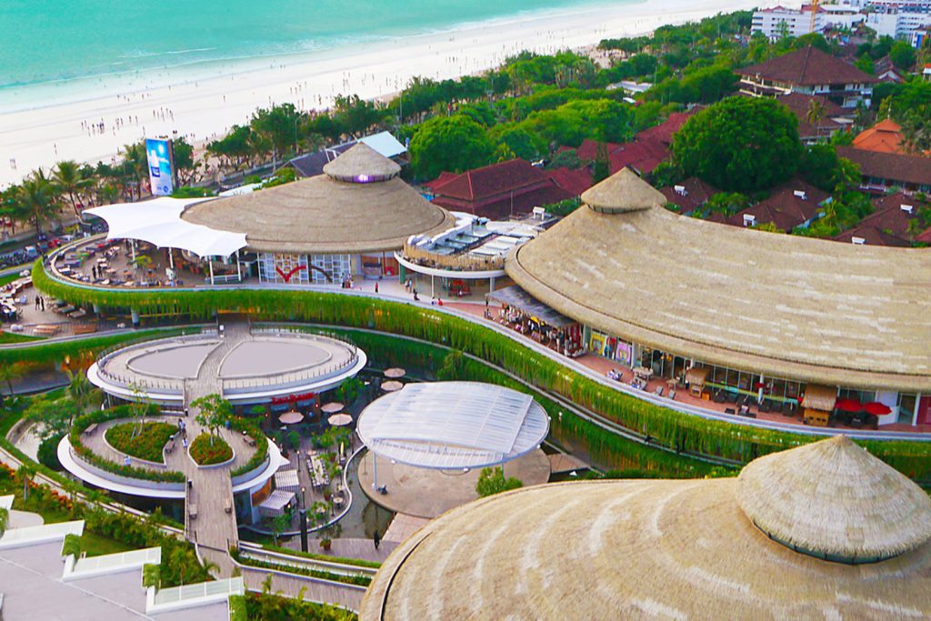 Beachwalk Shopping Mall Best Mall in Bali Kuta Beaxh Kuta Seaview Beach Resort Best Resort in-front of Kuta Beach